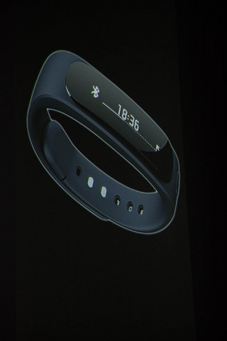 Huawei Talkband - ein Bluetooth-Headset als Armband. (Bild: Fabian Hamacher/Golem.de)